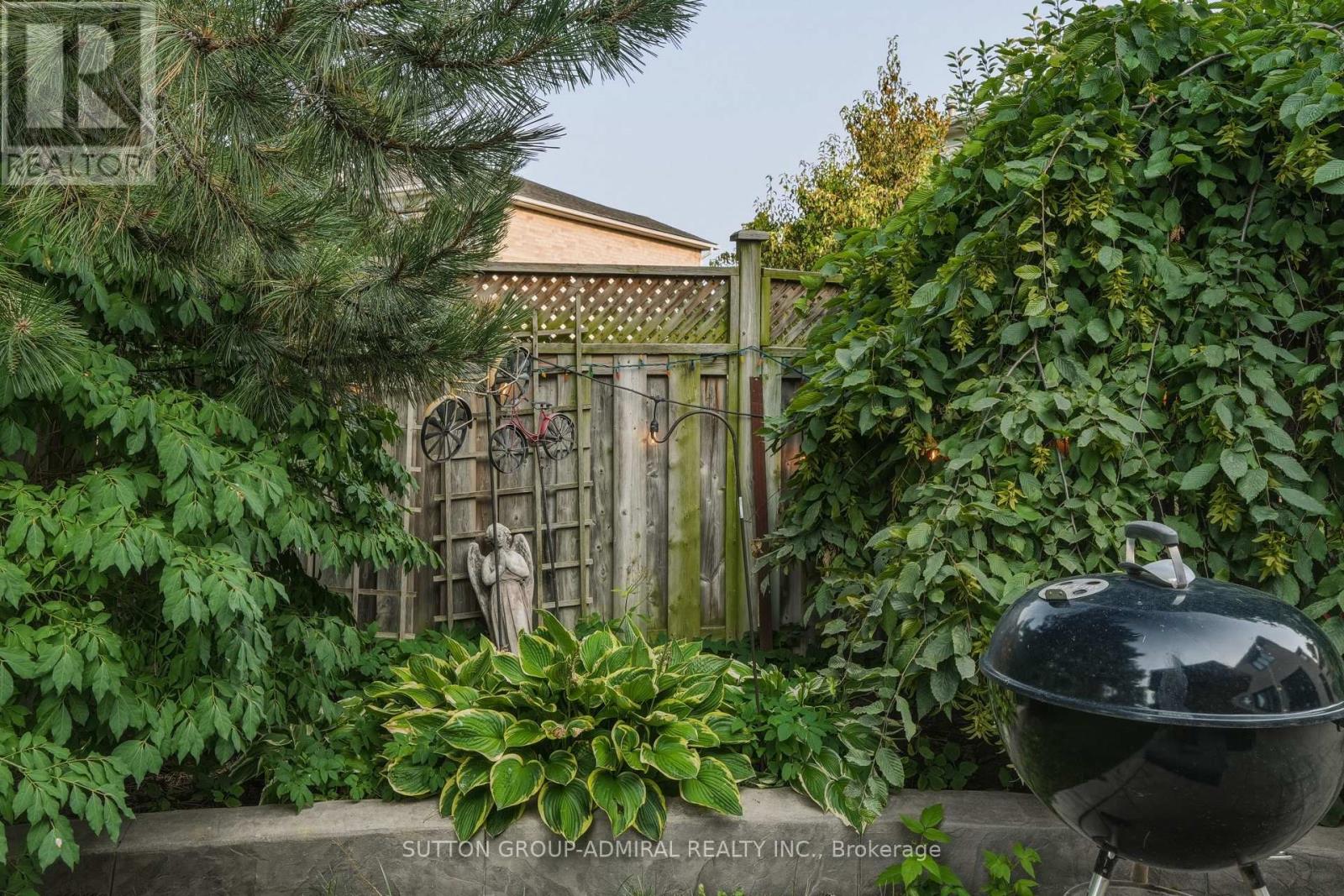 90 BRILLINGER STREET - 44