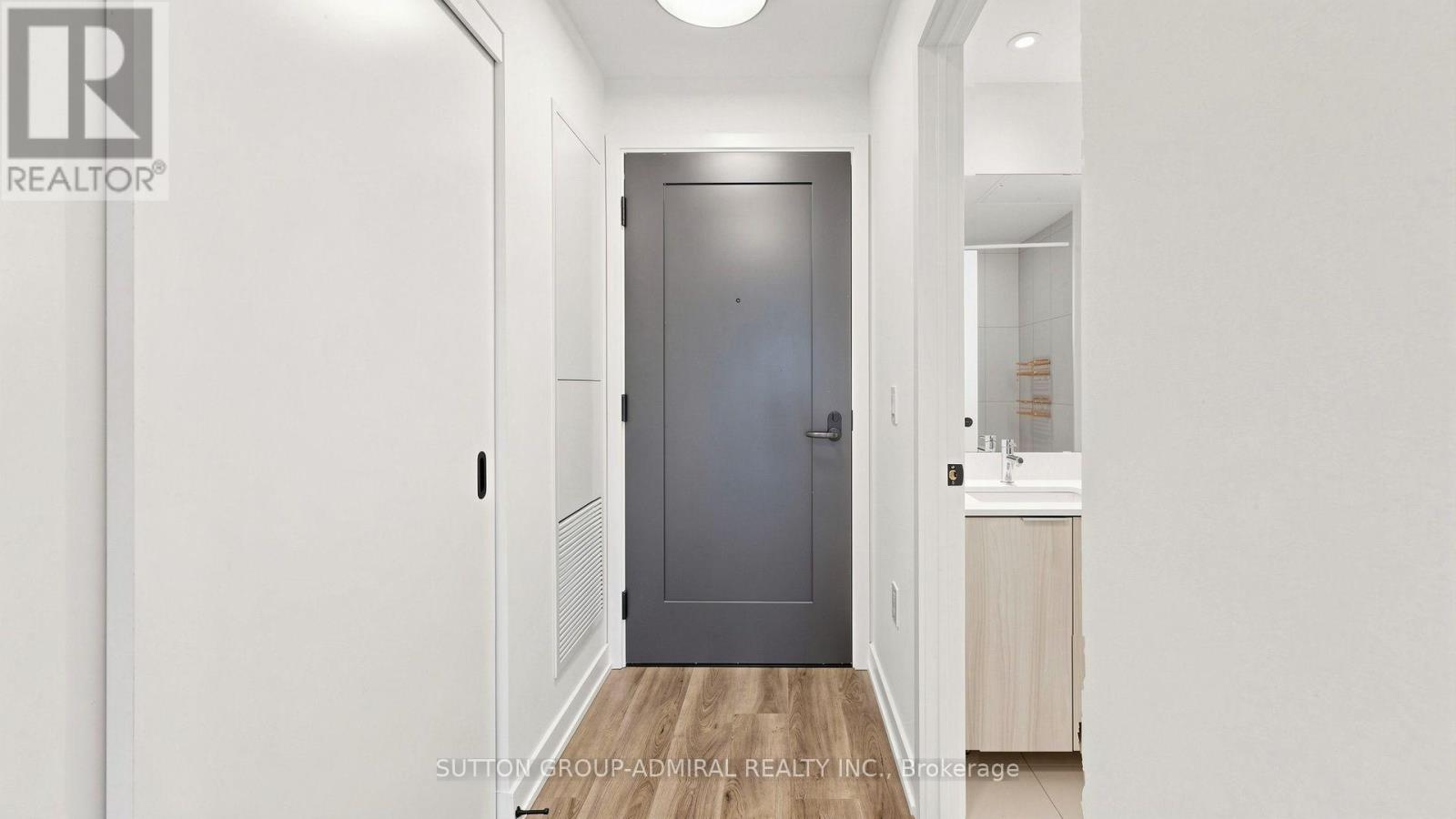 #409 123 PORTLAND STREET - Image 20