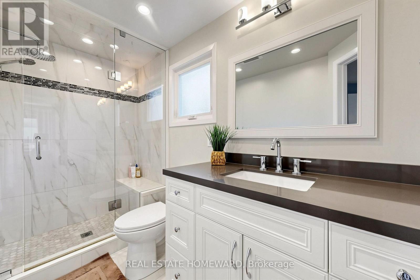 242 BADESSA CIRCLE - 19