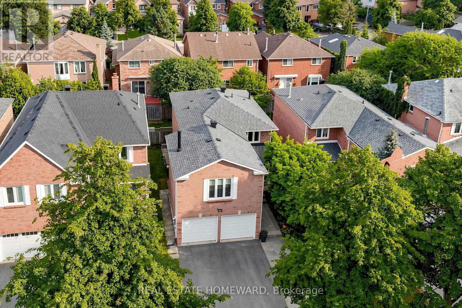 242 BADESSA CIRCLE - Image 41