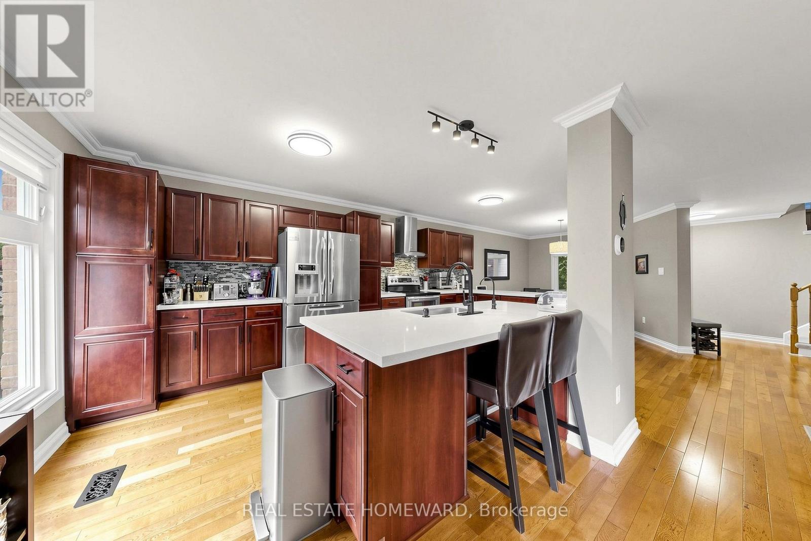 242 BADESSA CIRCLE - 7