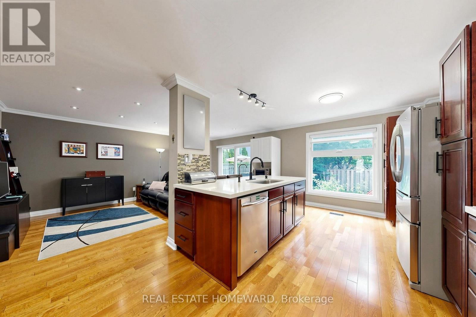 242 BADESSA CIRCLE - 9