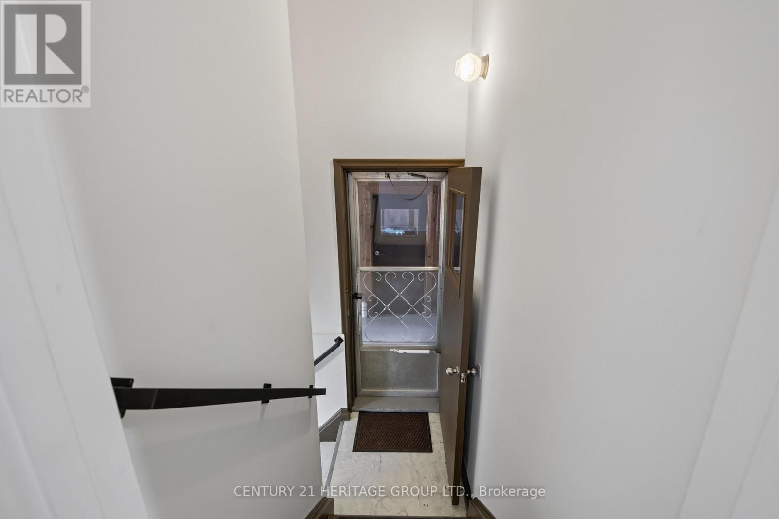 72 KULPIN AVENUE - 22