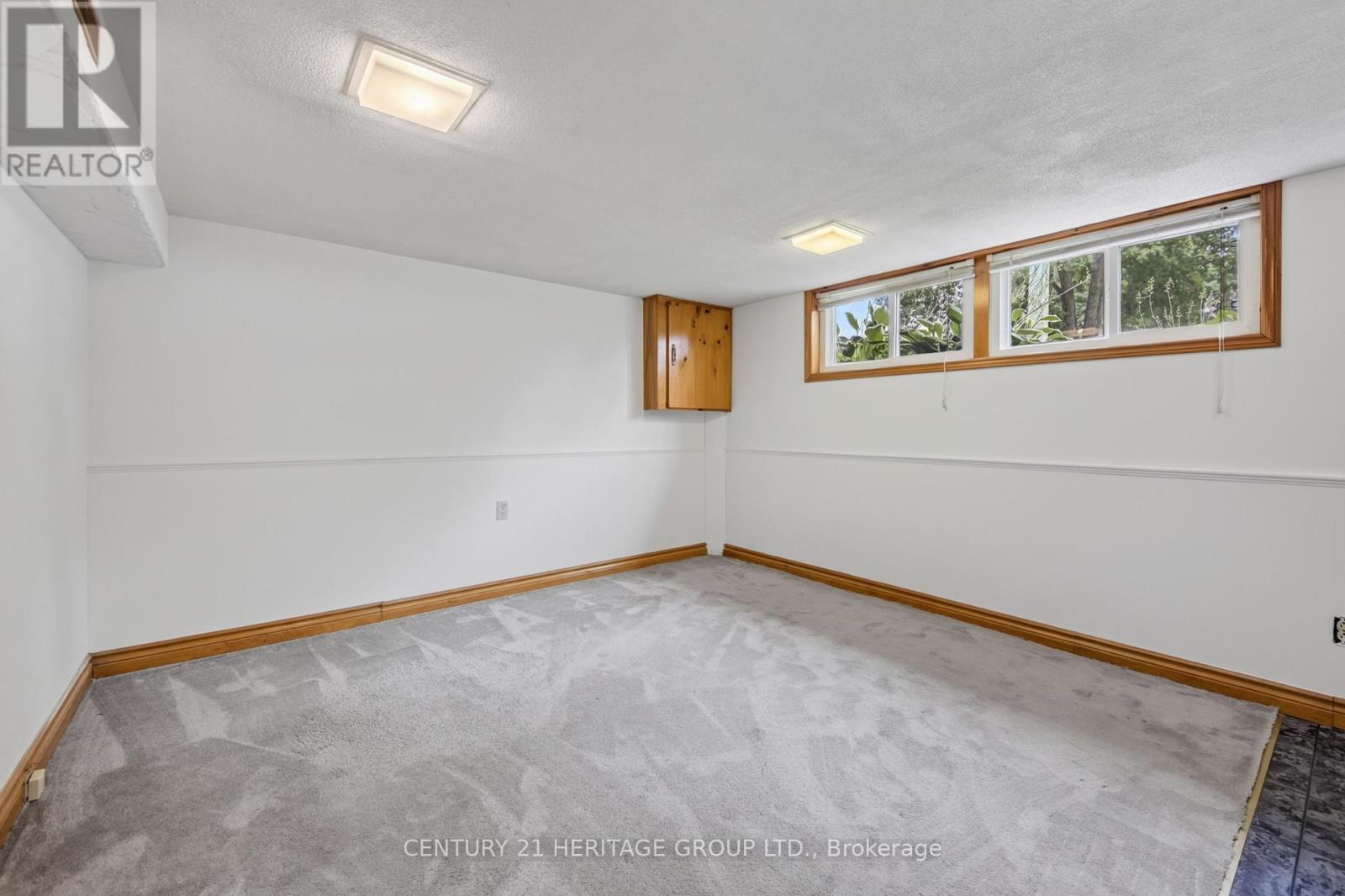 72 KULPIN AVENUE - Image 25