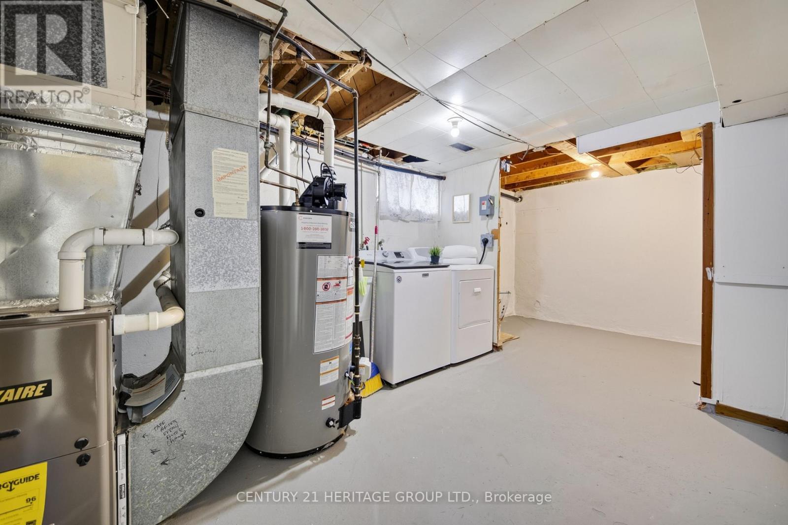72 KULPIN AVENUE - 32