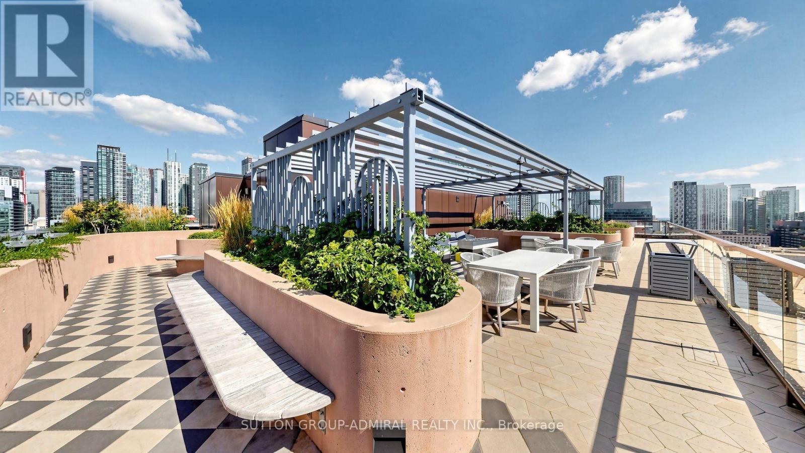 #409 123 PORTLAND STREET - Image 22