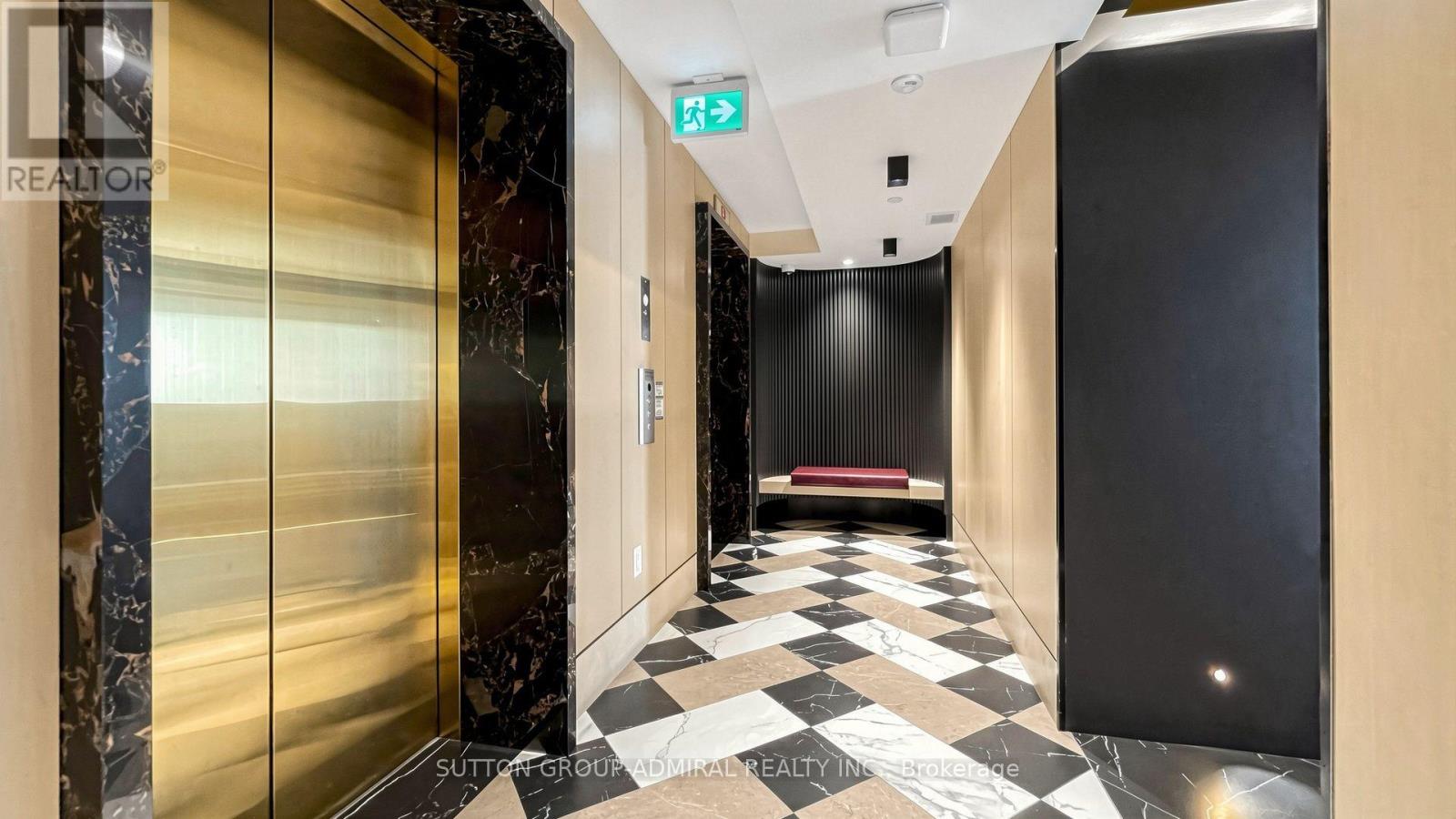 #409 123 PORTLAND STREET - Image 33