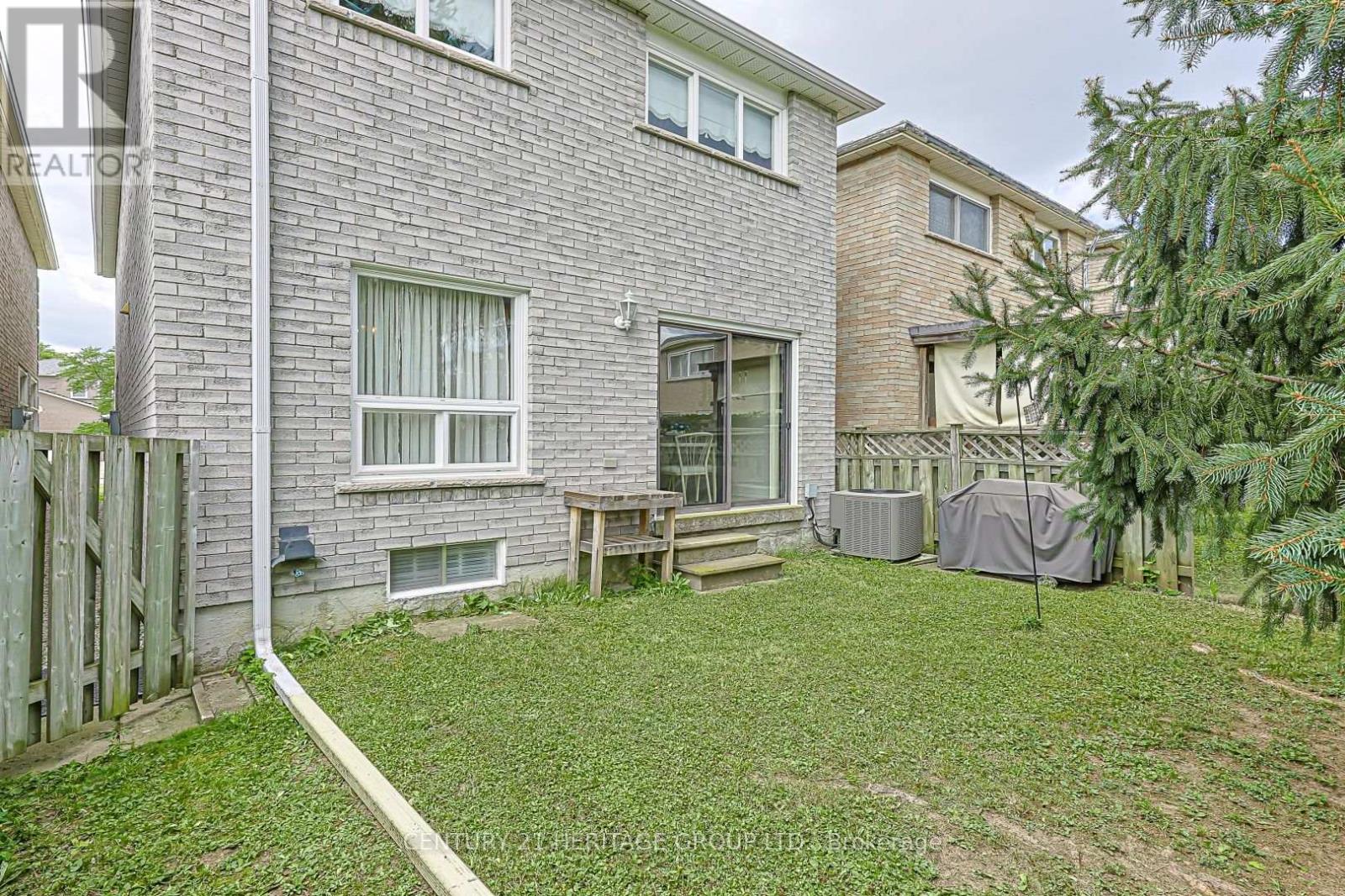 10 WOODHALL ROAD - Image 31