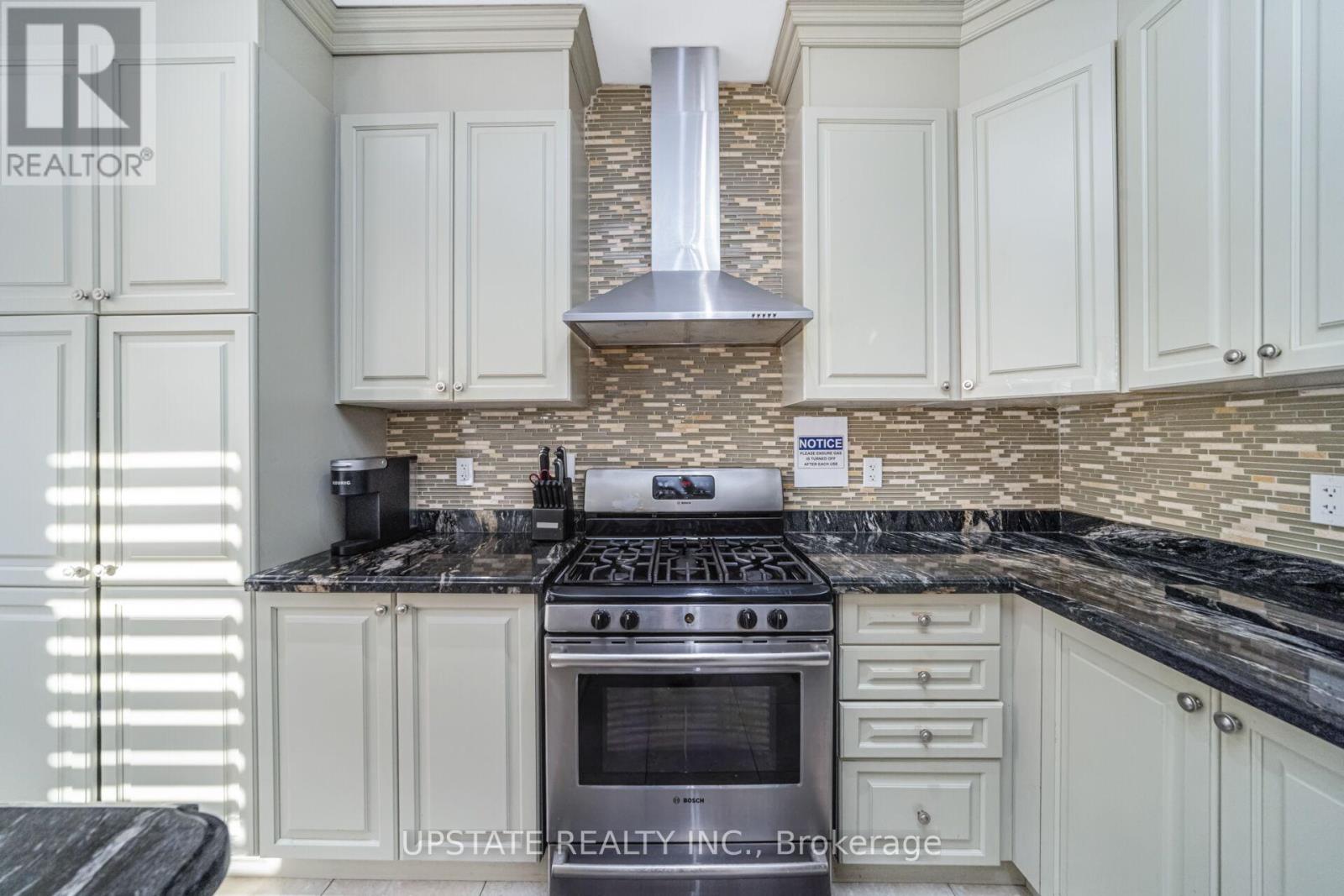 12 HAYWOOD DRIVE - Image 10