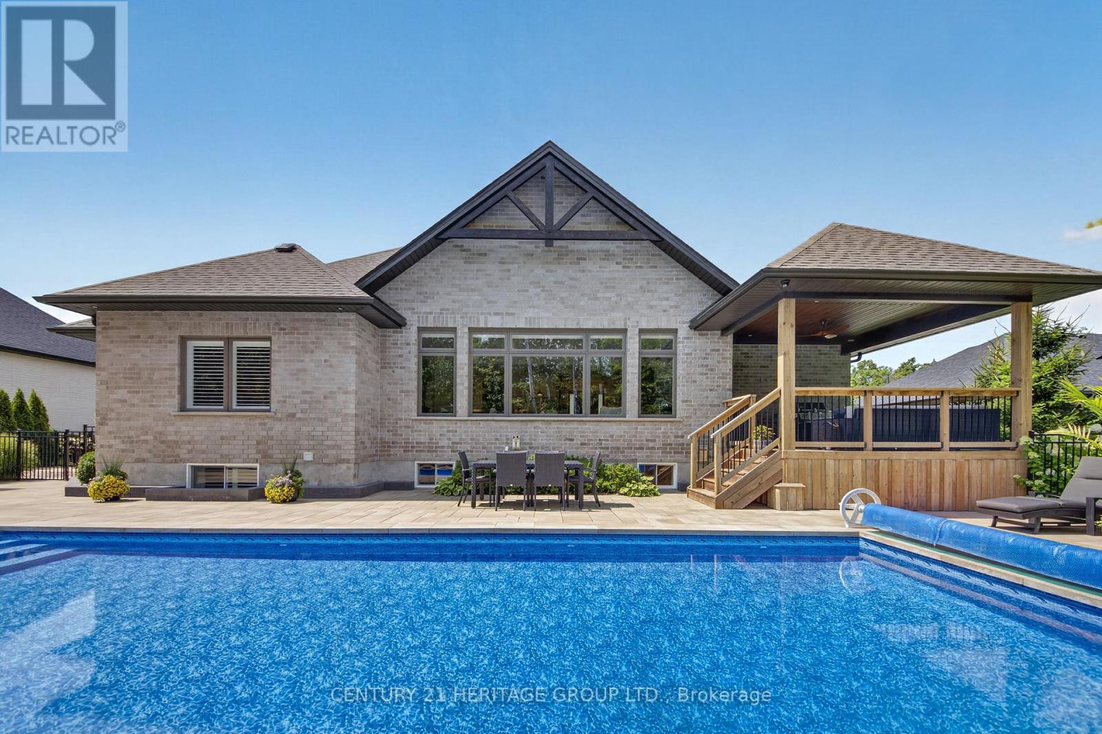 13 BYERS STREET - Image 20