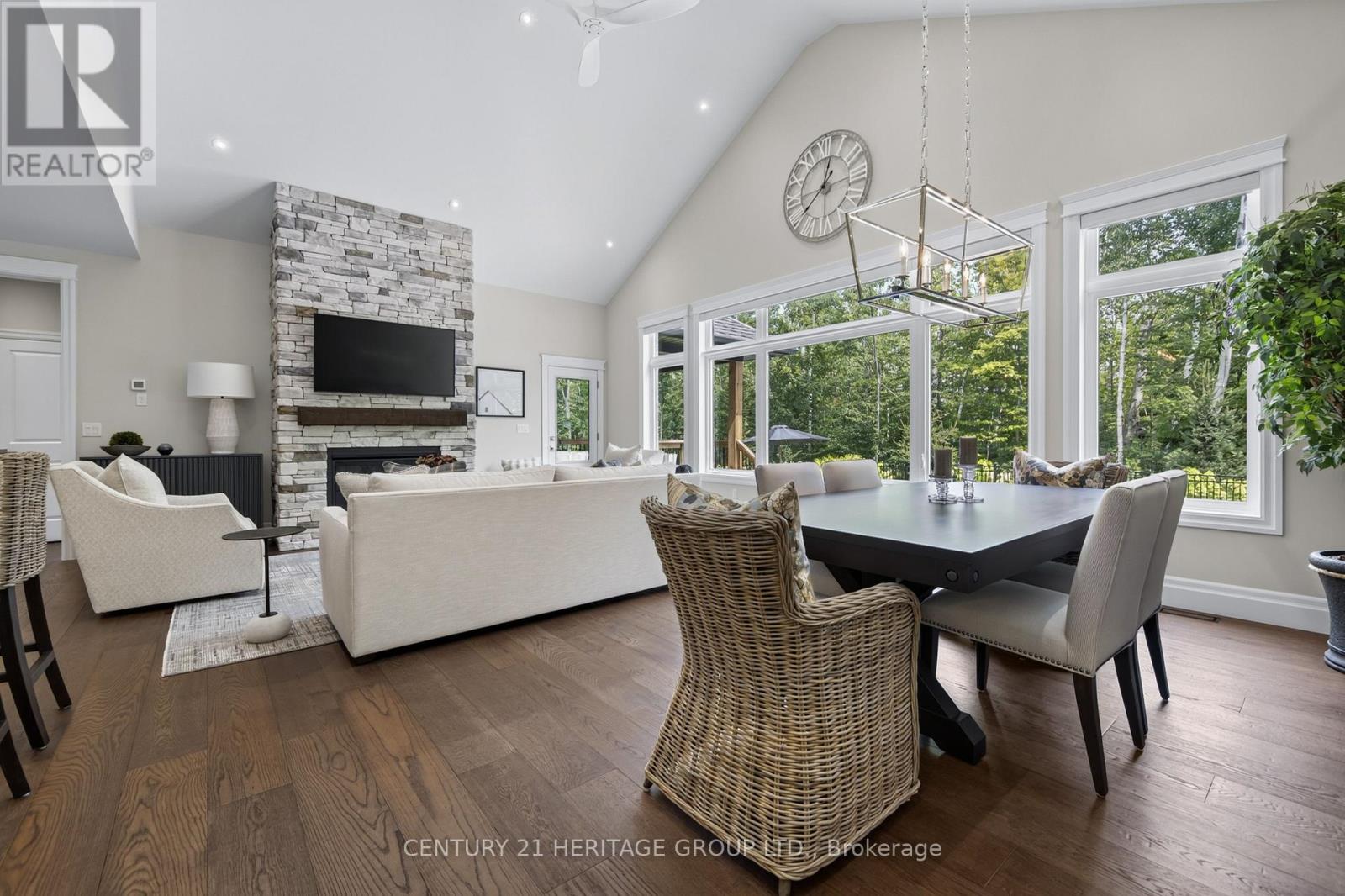 13 BYERS STREET - Image 25