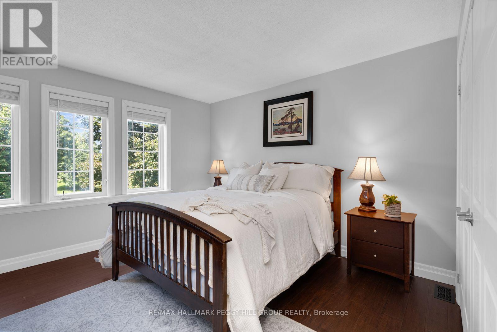 39 HOWARD DRIVE - Image 11
