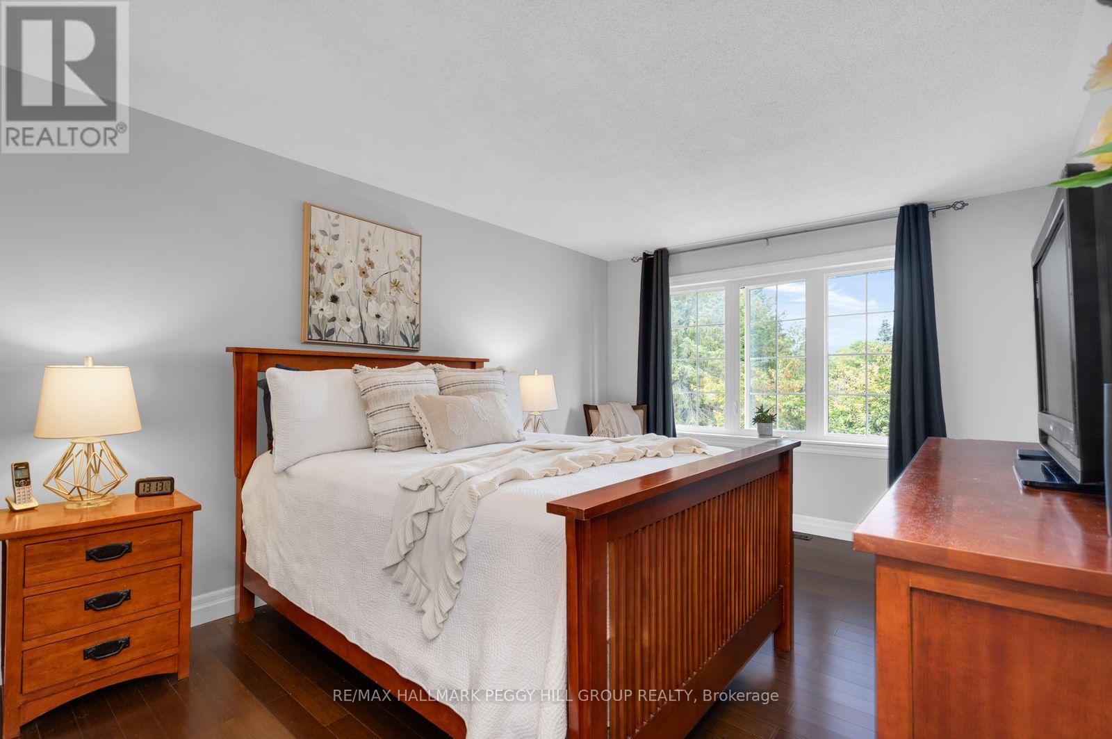 39 HOWARD DRIVE - Image 8