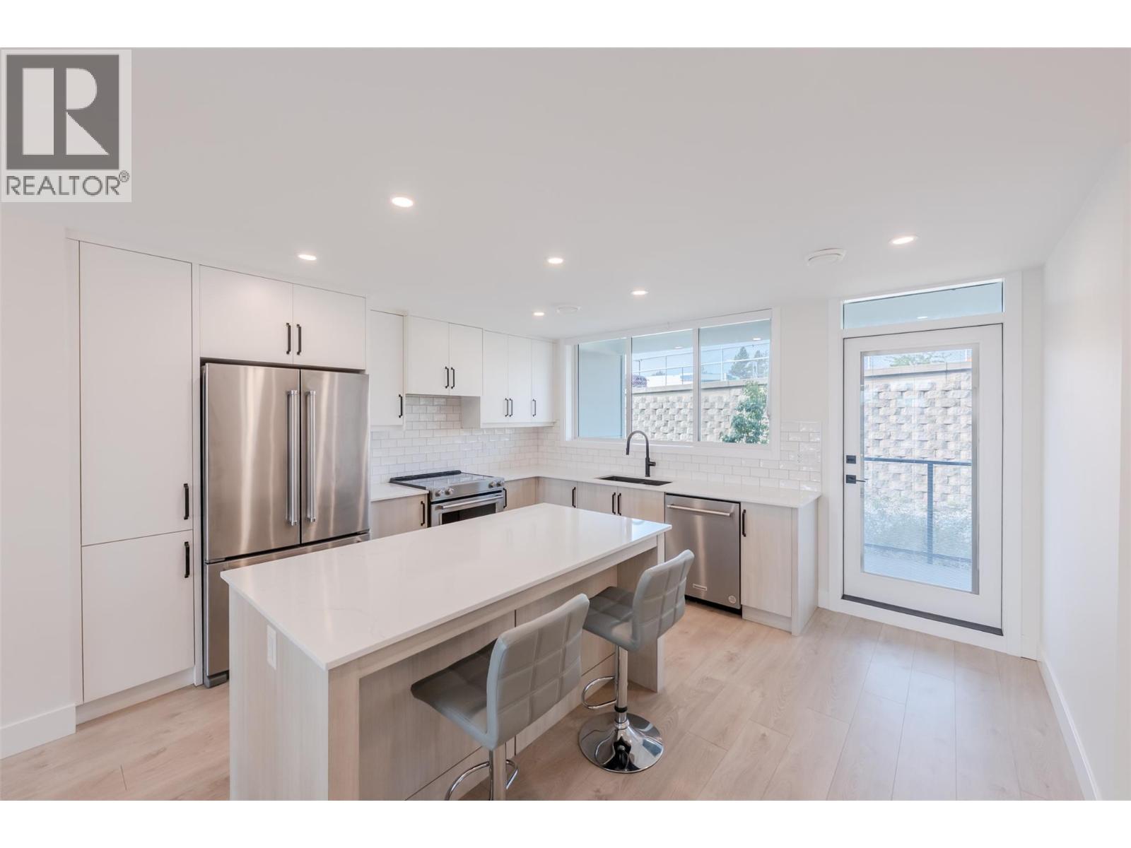 8000 Vedette Drive Unit# 52, Osoyoos