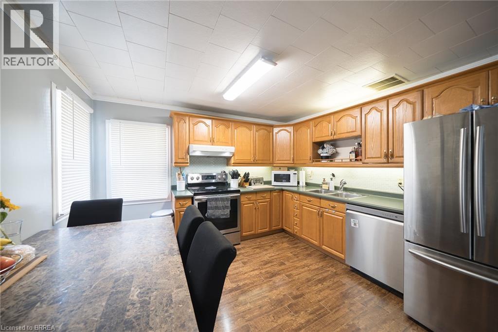 77 EIGHTH Avenue - 7