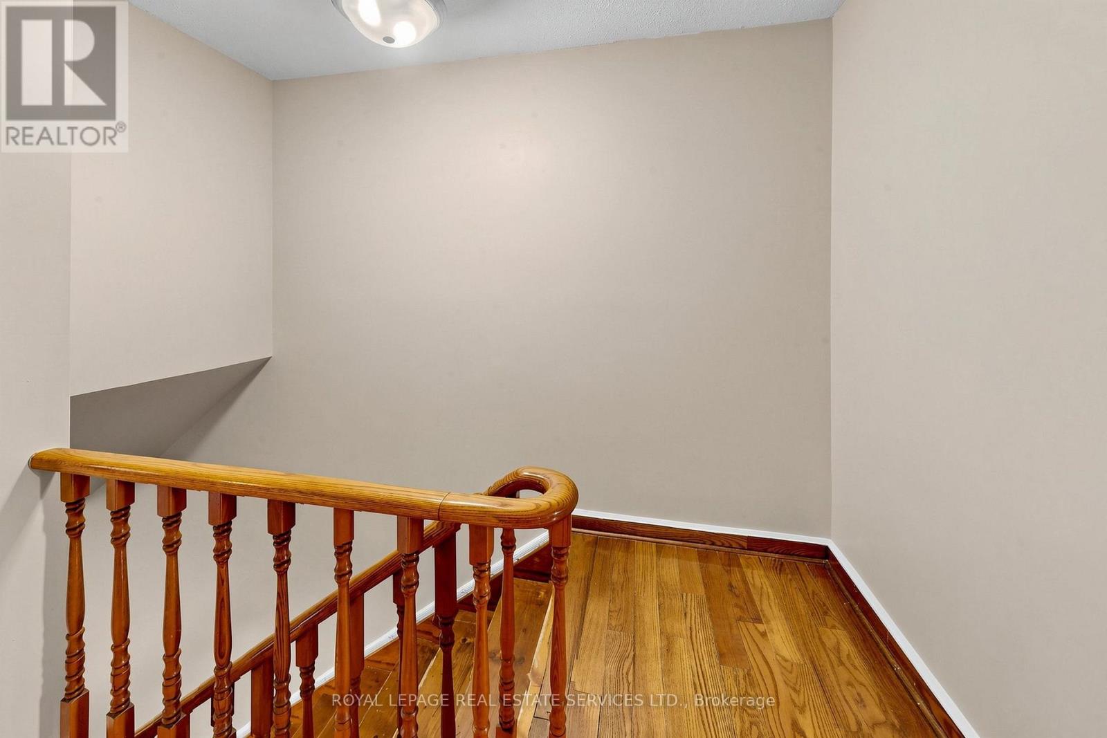 37 WOODSVIEW AVENUE - Image 26