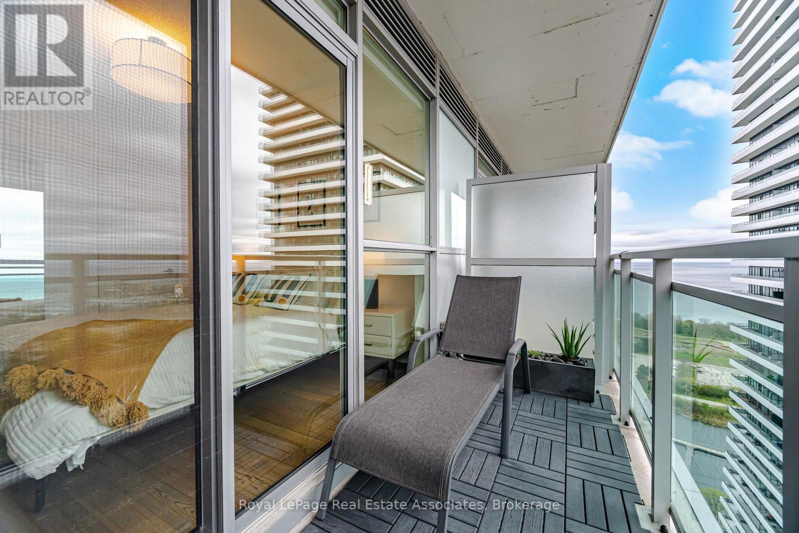 #2301 33 SHORE BREEZE DRIVE - Image 29