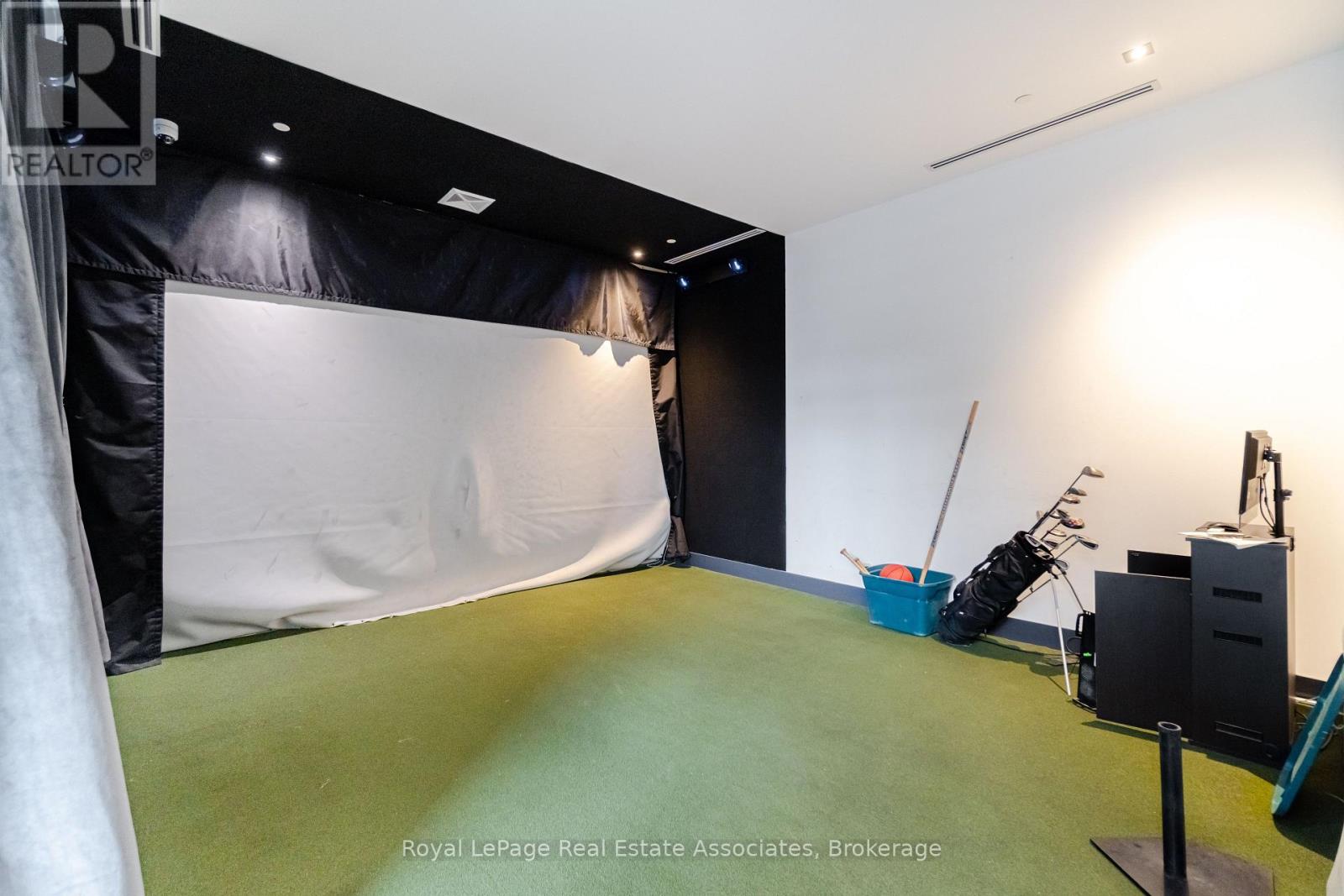 #2301 33 SHORE BREEZE DRIVE - Image 47