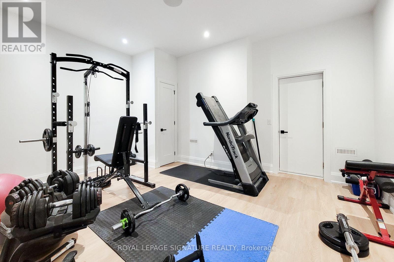 518 SHERIN DRIVE - 23