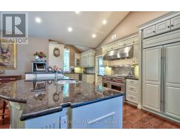 3013 Muskoka Road 117, Lake Of Bays, ON P0B1A0 Photo 15