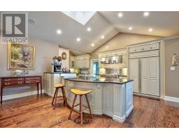 3013 Muskoka Road 117, Lake Of Bays, ON P0B1A0 Photo 17