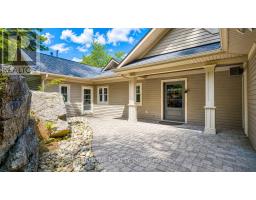 3013 Muskoka Road 117, Lake Of Bays, ON P0B1A0 Photo 9
