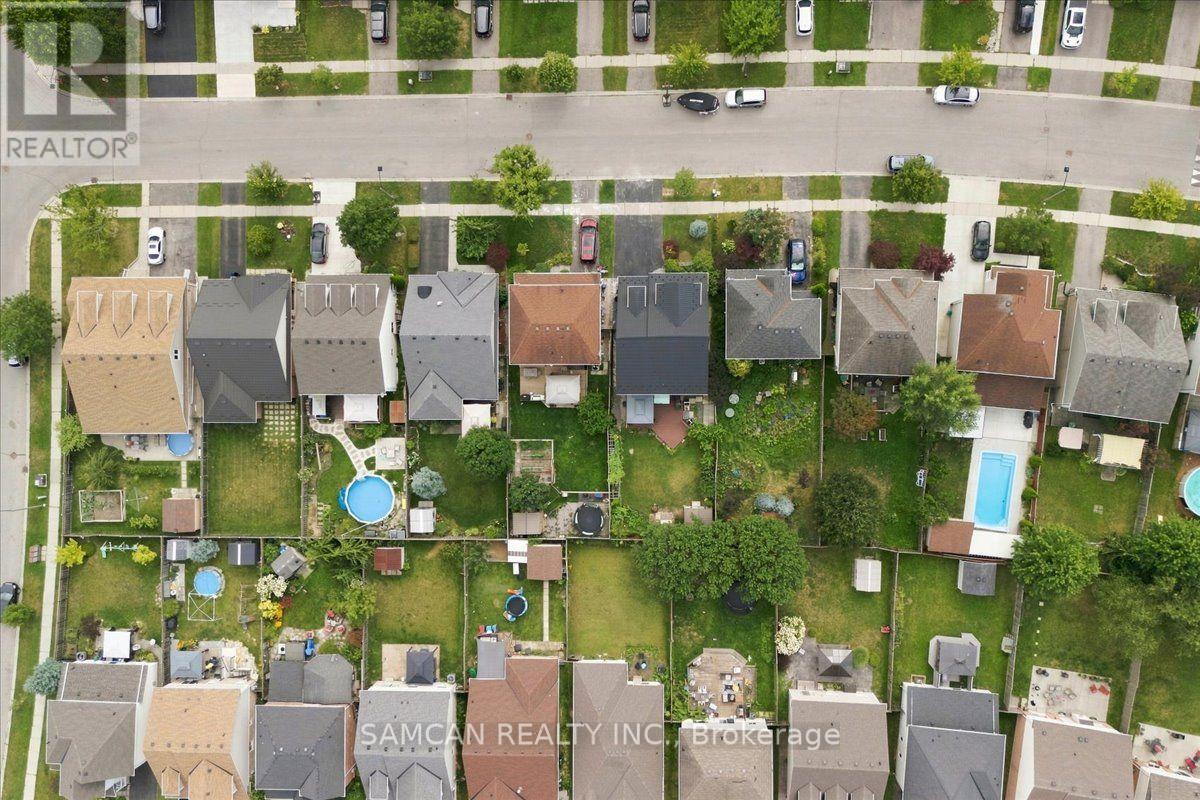 12 HOLLINRAKE AVENUE - Image 30