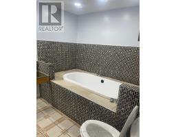 87 Renny Crescent, London South, ON N6E2C4 Photo 12