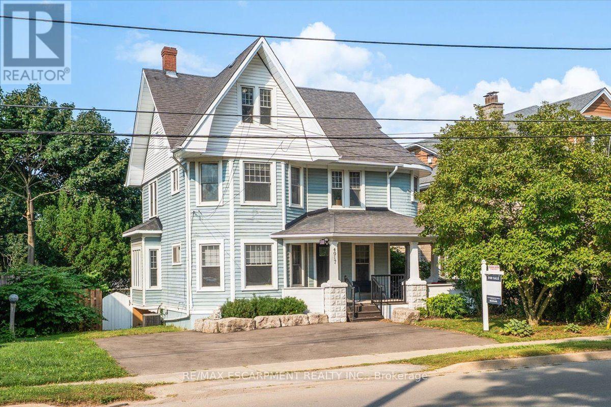 4917 KING STREET E - 3