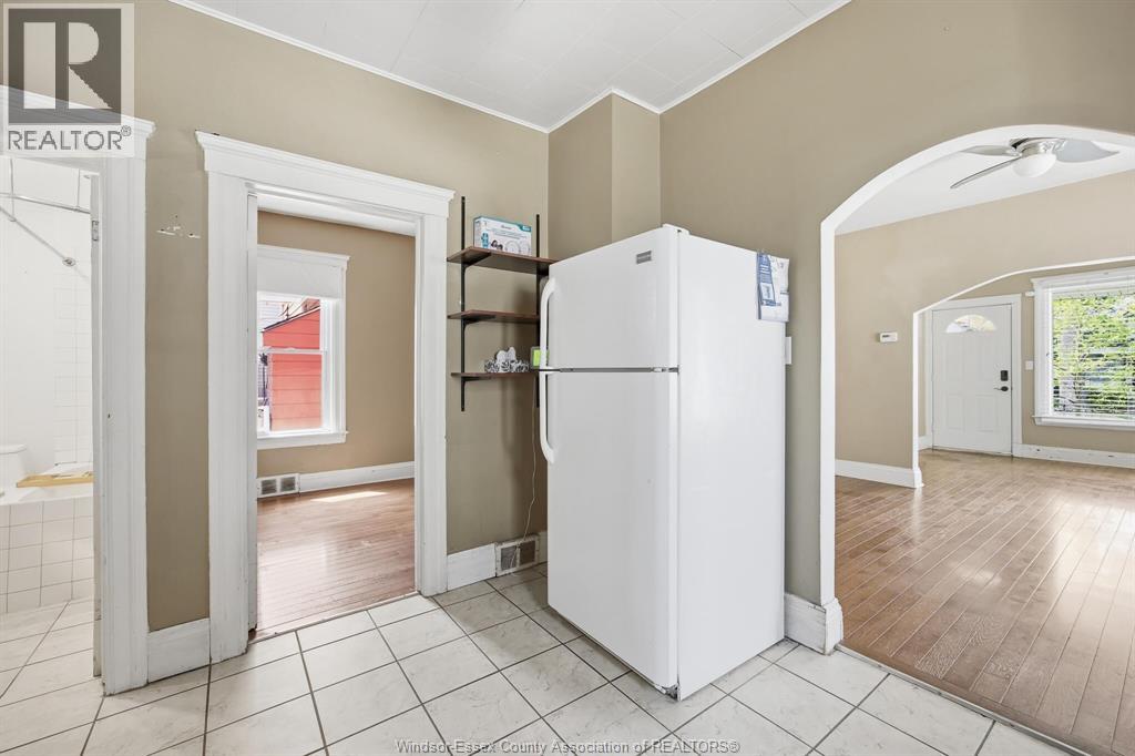 924 MARENTETTE AVENUE - 17