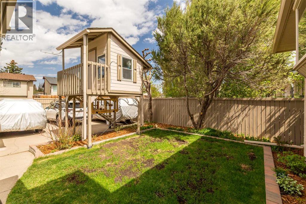 41 Simon Fraser Boulevard W - Image 32
