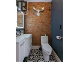 158 Hunter Street E, Hamilton, ON L8N1M7 Photo 31