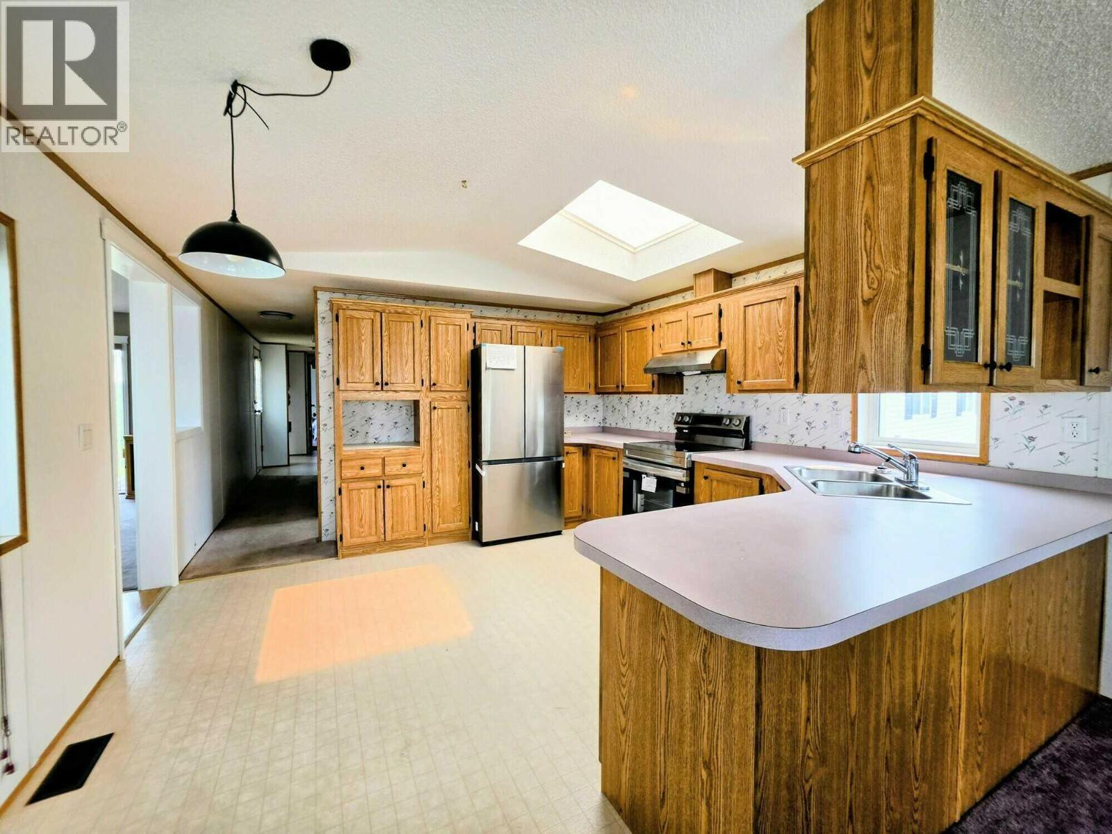 390 Mission Place - 6
