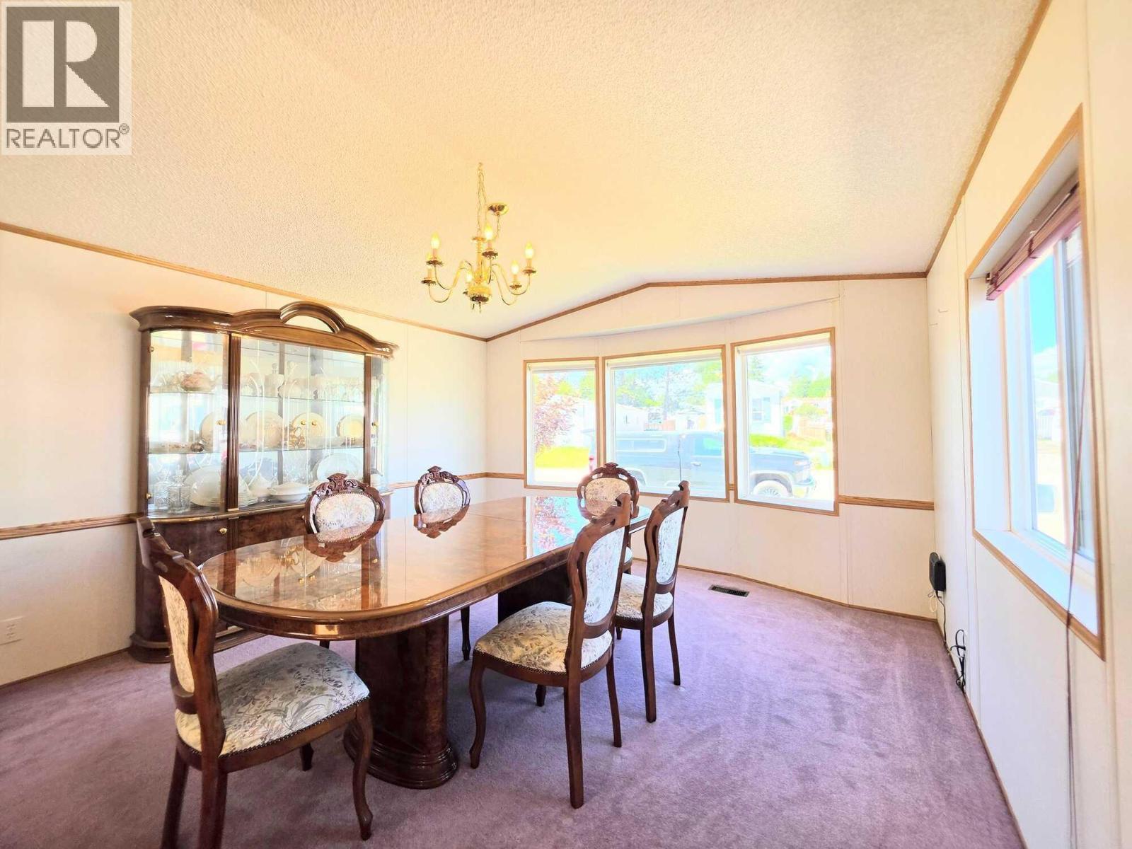 390 Mission Place, Cranbrook
