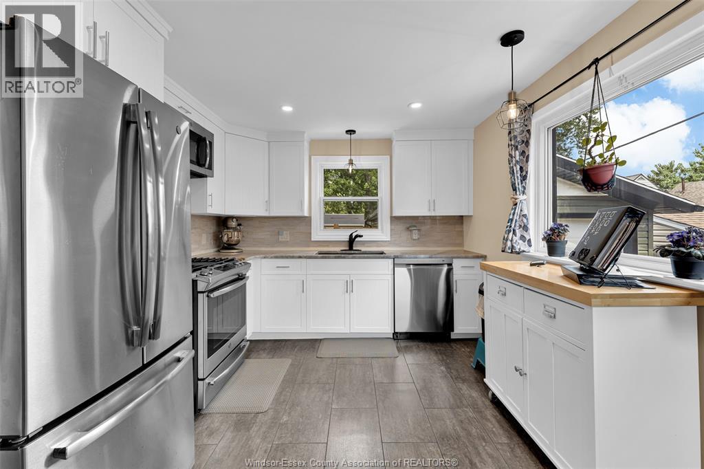 191 LAIRD AVENUE - Image 16