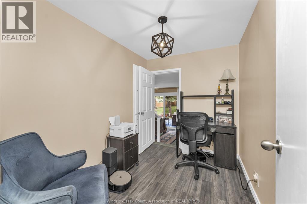 191 LAIRD AVENUE - Image 21