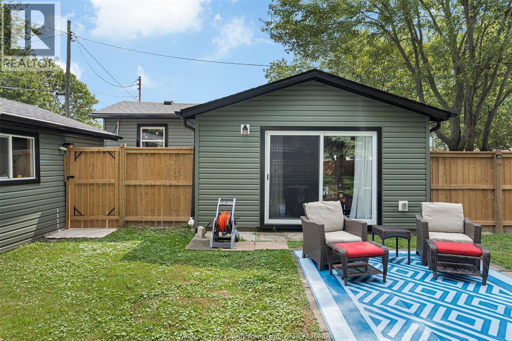 191 LAIRD AVENUE - Image 27