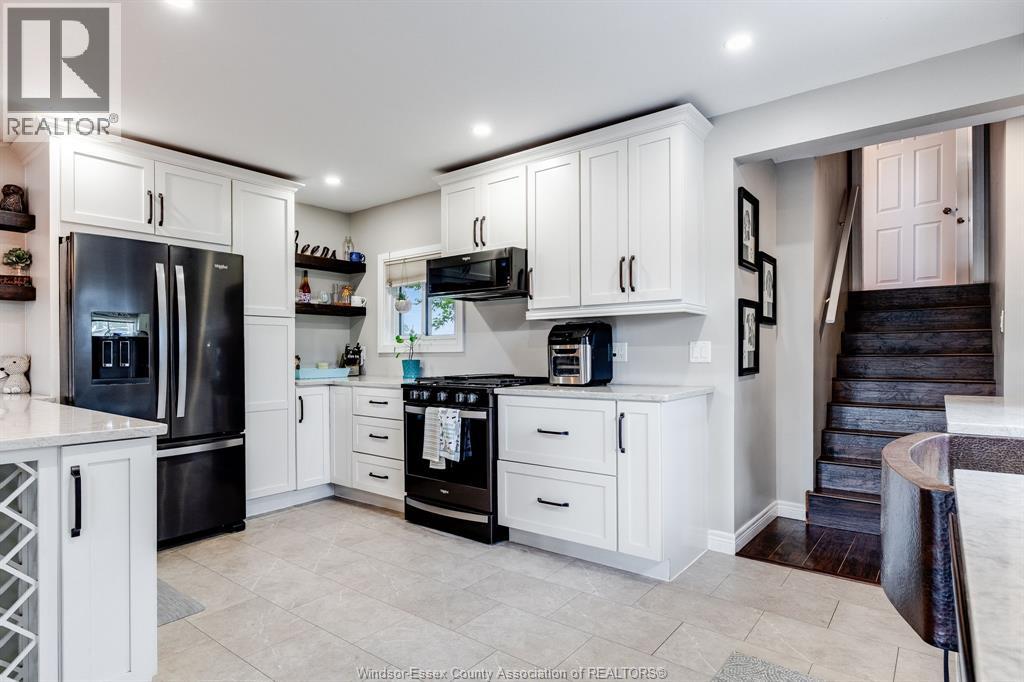 283 Ford ROAD - Image 7