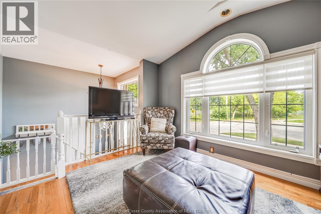 1309 ELLROSE - 11
