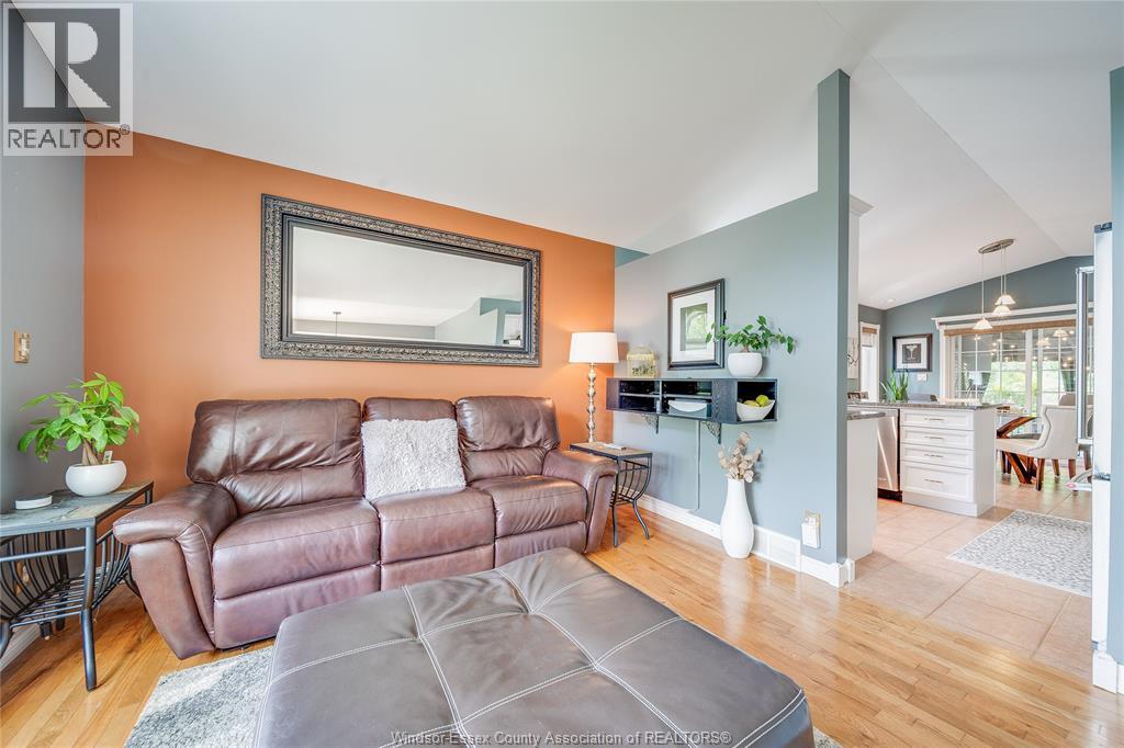 1309 ELLROSE - Image 12