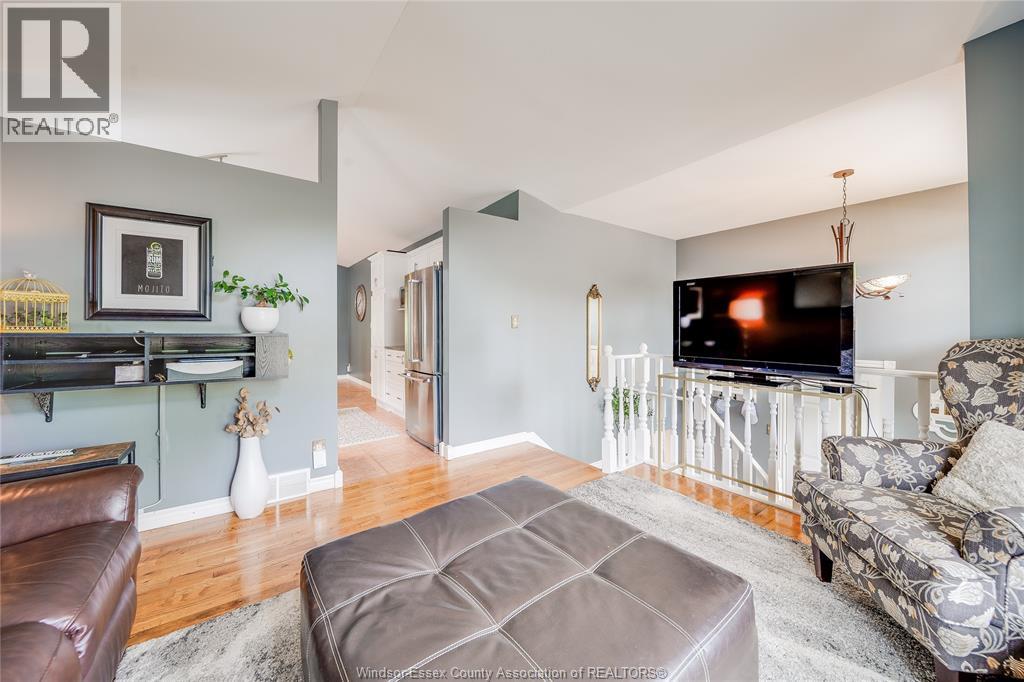 1309 ELLROSE - Image 13