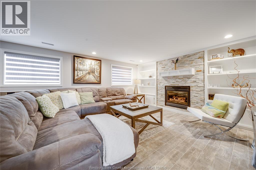 1309 ELLROSE - 27