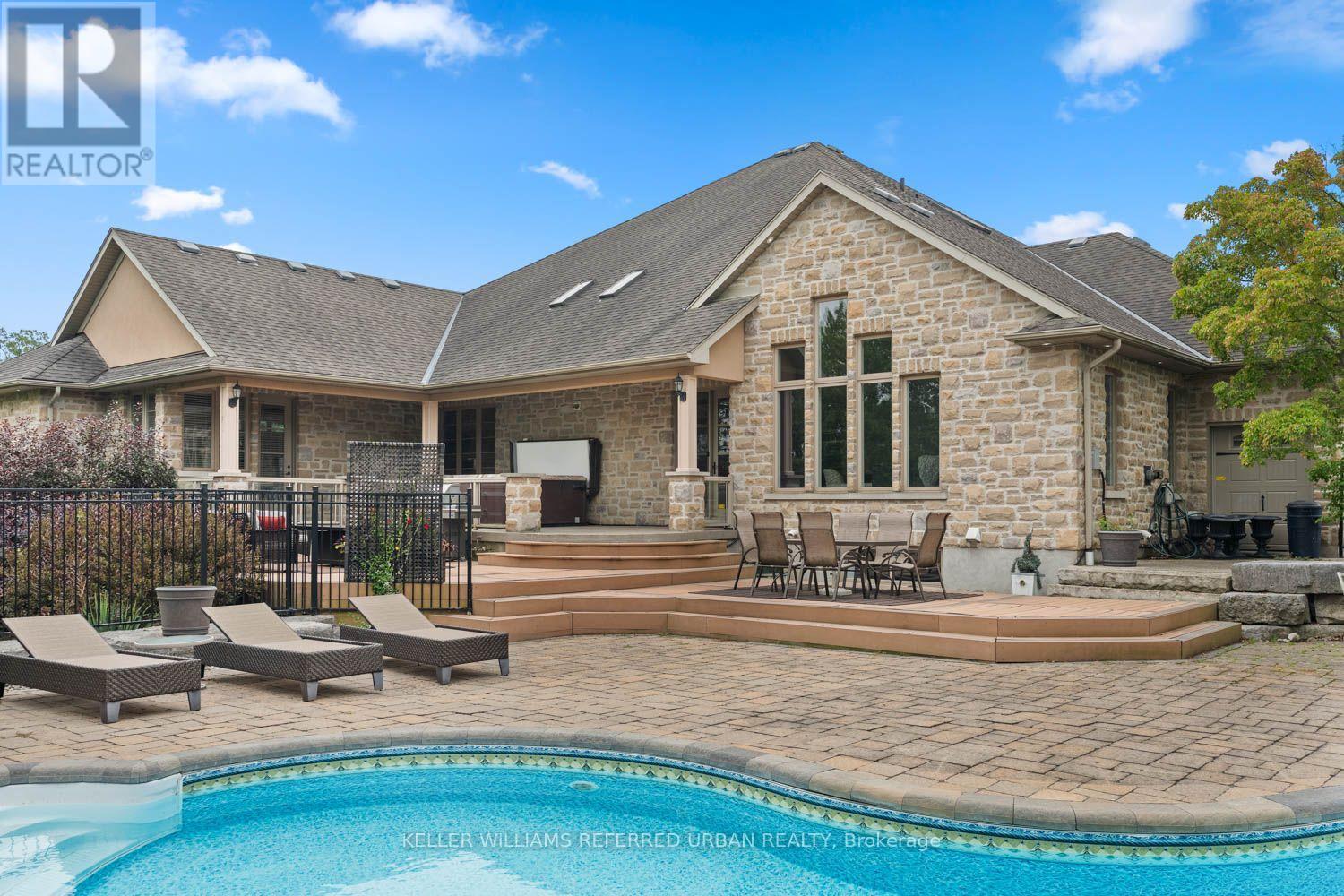 16 SEIFERT COURT - Image 41