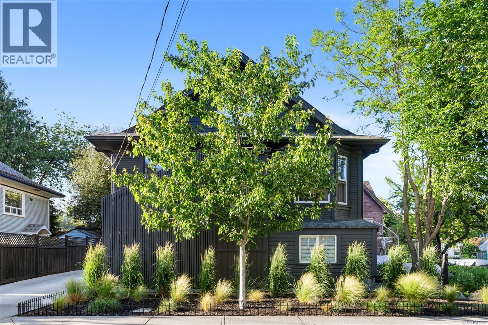 1018 Mason St - 4