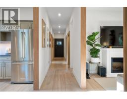 1018 Mason St, Victoria, BC V8T1A3 Photo 17