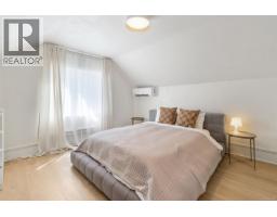 1018 Mason St, Victoria, BC V8T1A3 Photo 41