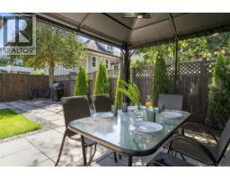 1018 Mason St, Victoria, BC V8T1A3 Photo 76