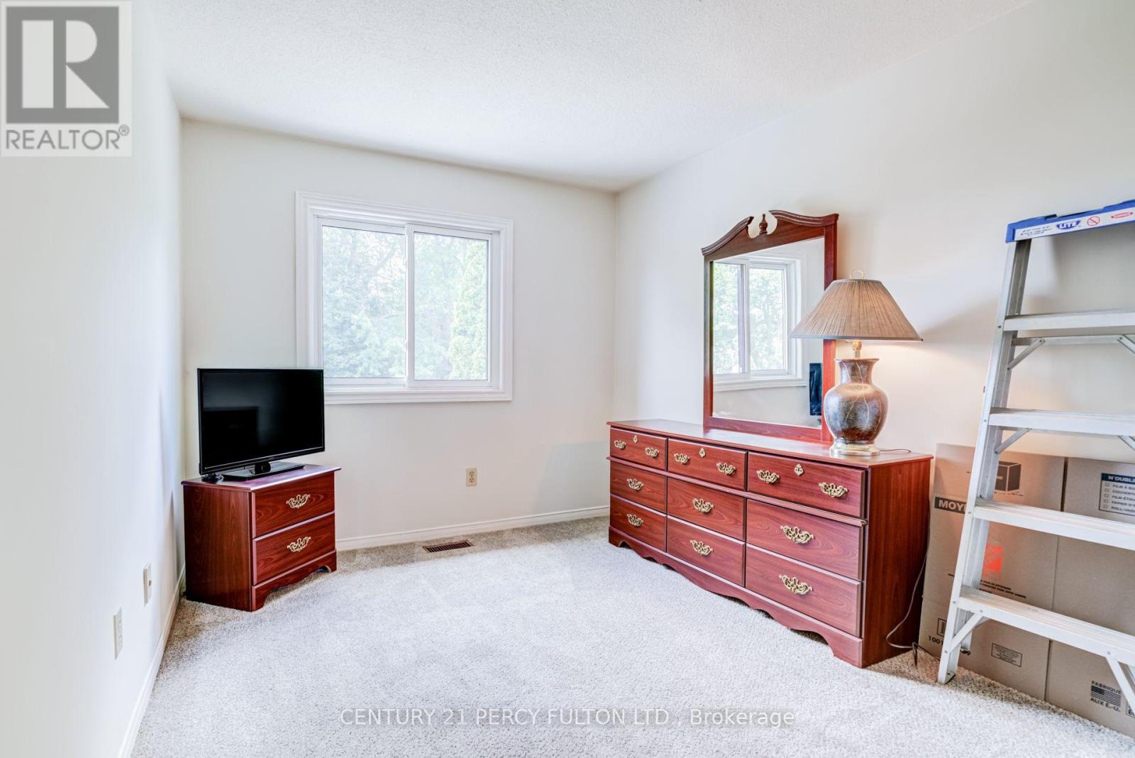 1391 ANTON SQUARE - Image 21