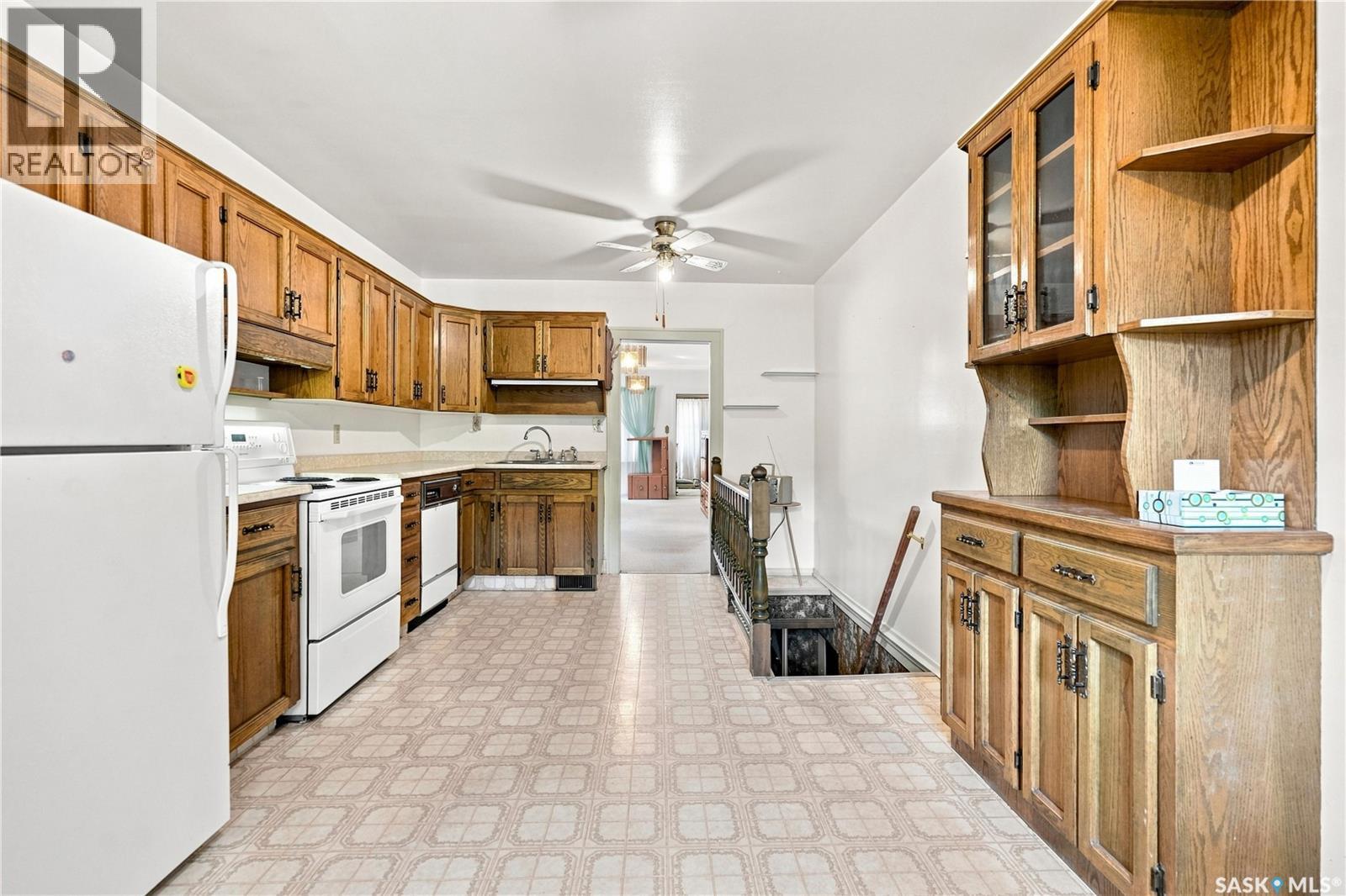2243 Montreal STREET - Image 24