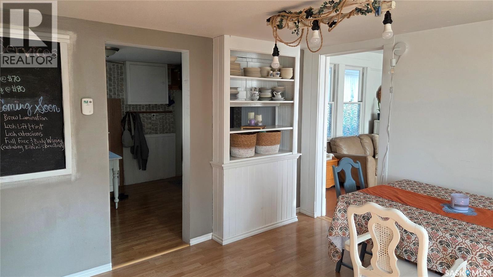 208 2nd AVENUE - 9
